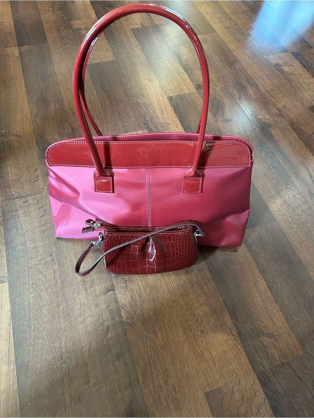 Women’s Red Faux Leather-Trim Shoulder Bag with Matching Wristlet